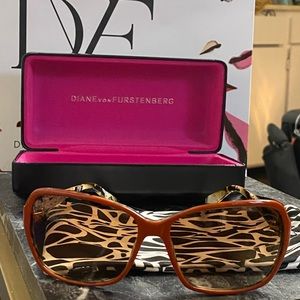 Diane Von Furstenberg DVF541S MING 223 SIENNA